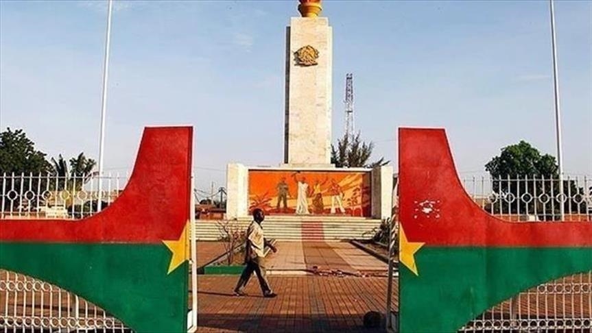 Burkina Faso : révocation des autorisations d’une dizaine d’associations et ONG étrangères